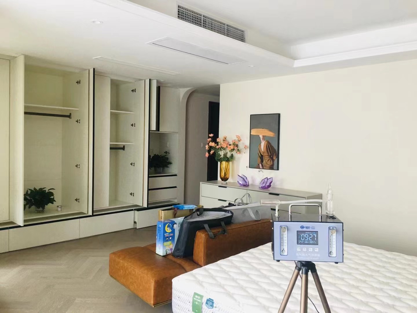 辦公室家具異味大，需要找檢測(cè)公司測(cè)甲醛嘛