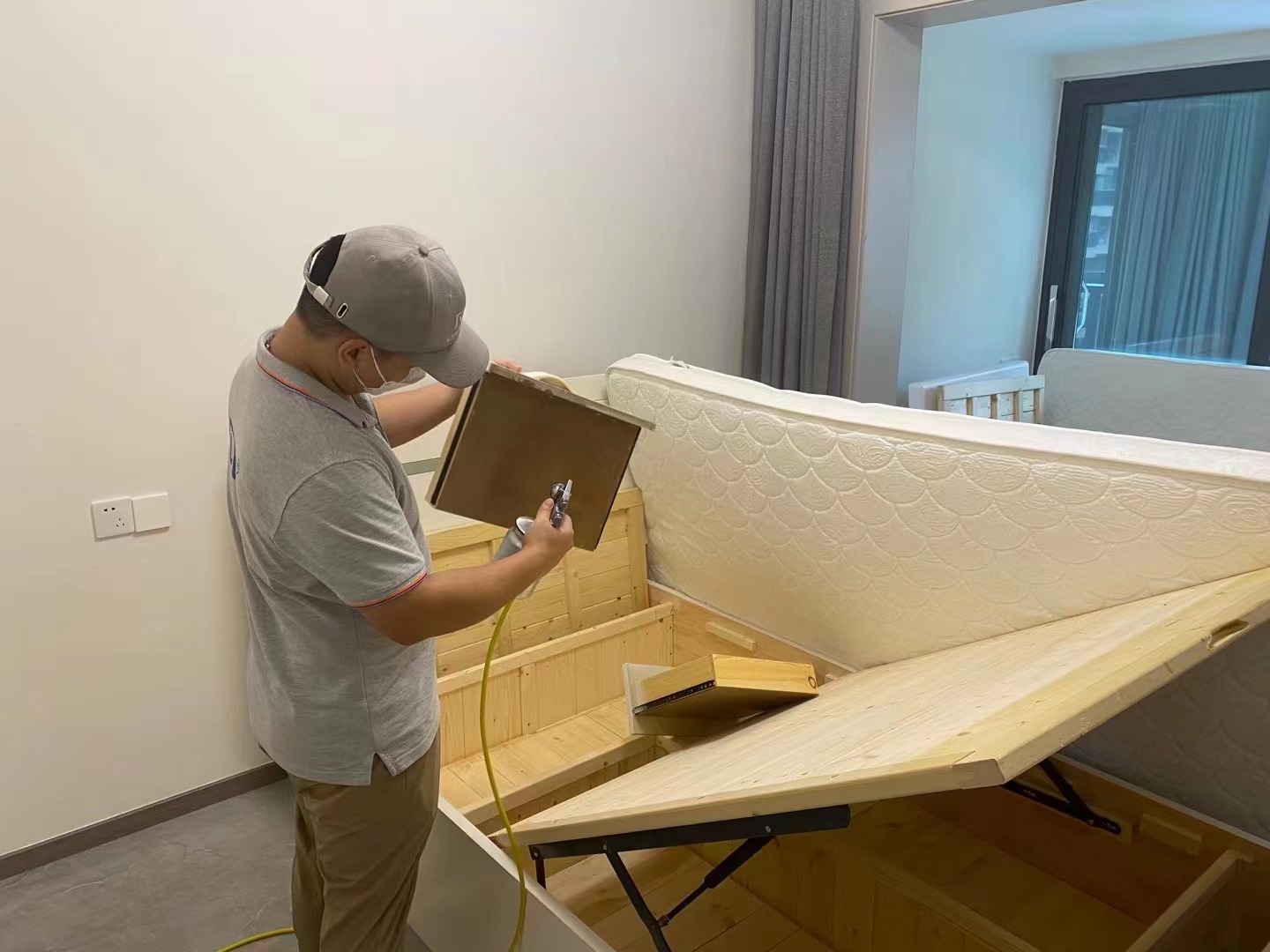 床墊也會(huì)有甲醛嘛？新買的床墊味道很大